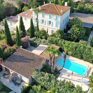 domaine-de-laufrene.aixenprovencehotels.org/